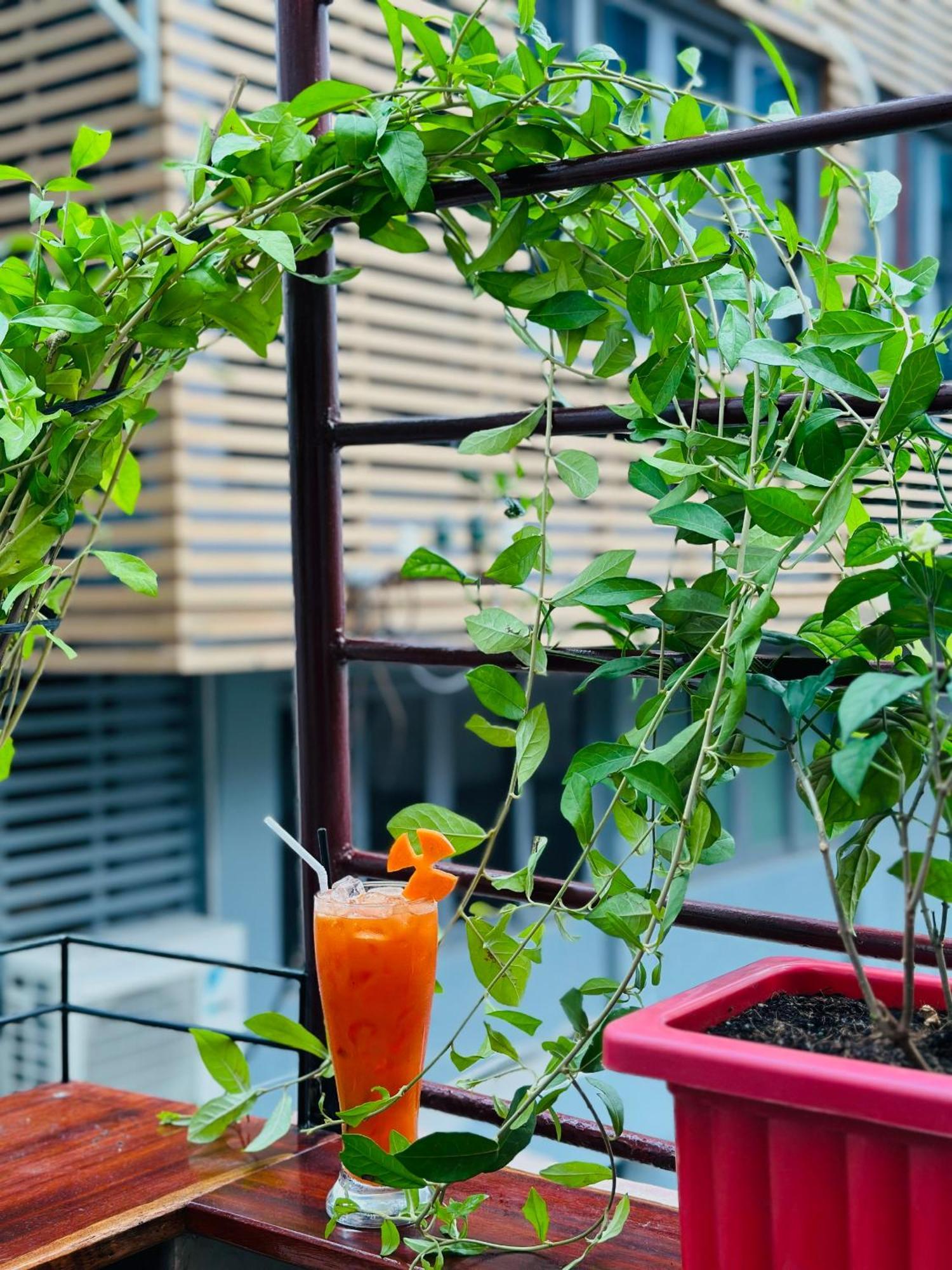 T Zone Hostel - Quiet Place, Near China Town,Ho Thi Ky Street Food,Cafe,Beer Ho Chi Minh City Exterior photo
